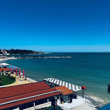 Blue Bay House Gæstehus 4*