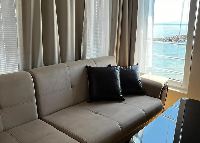 Blue Bay House Vendégház 4*