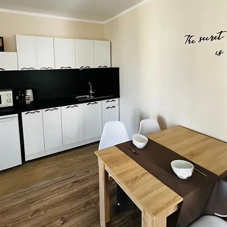 Blue Bay House 게스트하우스 4*