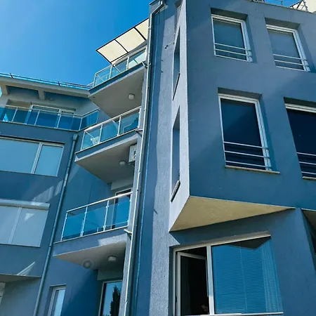 Blue Bay House 招待所 3*