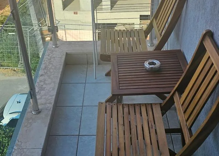 Blue Bay House Къща за гости Несебър