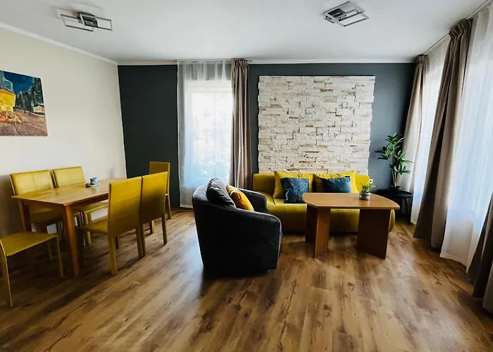 Blue Bay House Къща за гости