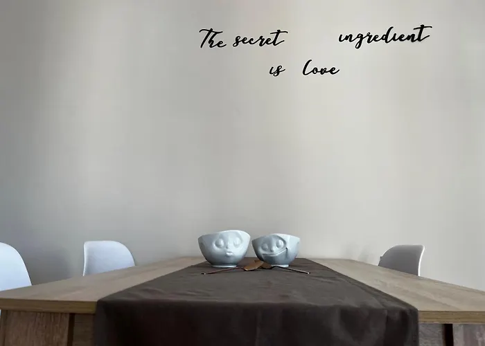 Къща за гости Blue Bay House